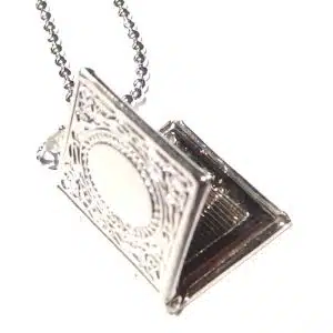 Necklace for teenage girl