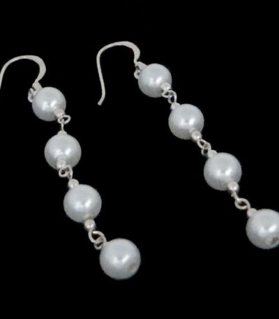 Simple ball earrings