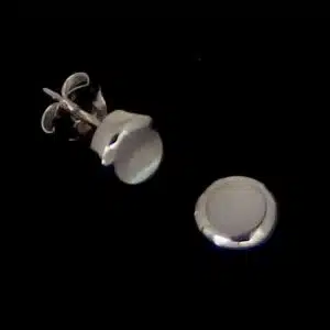 Real mother pearl studs
