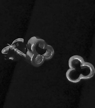 Minimalistic stud earrings silver