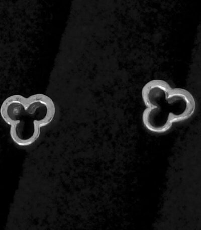 Minimalistic stud earrings silver