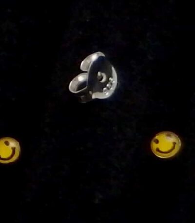 Nose stud smiley emoji NZ