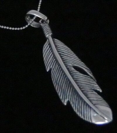Big angel feather pendant