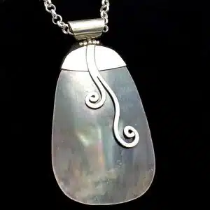 Large shell necklace NZ