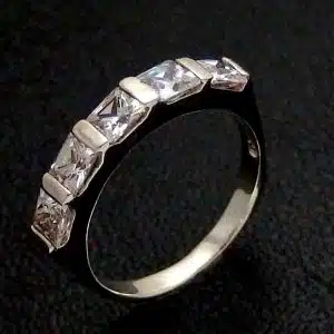 CZ rings NZ