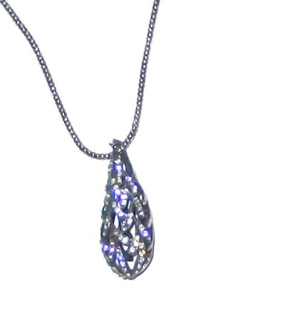 Vintage teardrop necklace