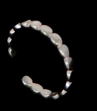 Cute silver toe ring