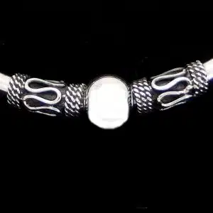 Silver woman Bangle