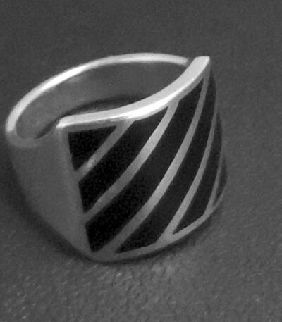 Chunky silver ring