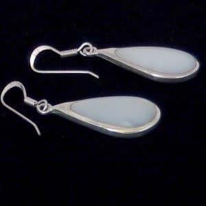 Dangle earrings