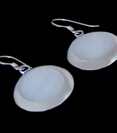 Mother pearl earrings