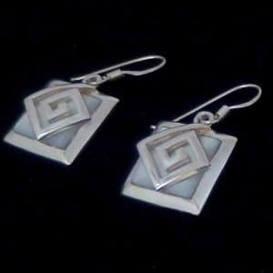 Mother pearl earrings