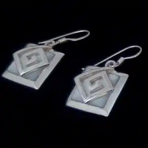 Mother pearl earrings