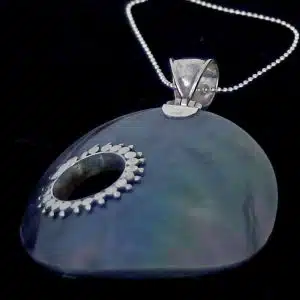 Big-Shell-Silver-Necklace