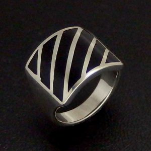 Chunky silver ring