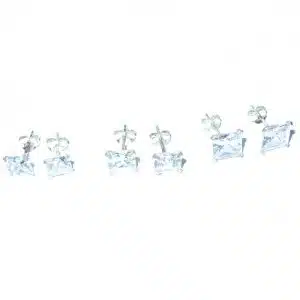 Cubic zirconia stud earring