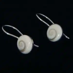 Silver Shiva cat eye earring