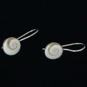 Silver Shiva cat eye earring
