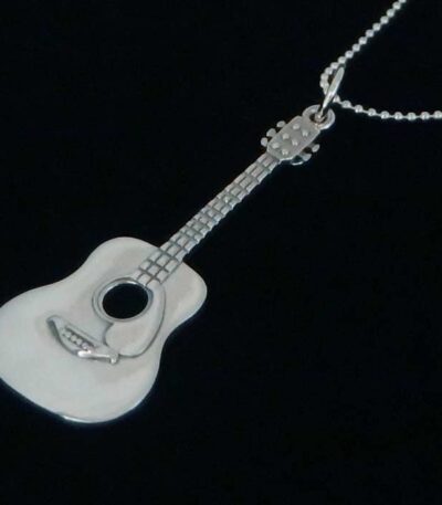 Music guitar silver pendant NZ