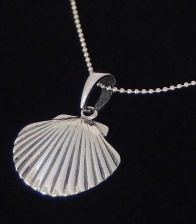 Sterling silver fan shell necklace