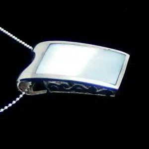 mother pearl necklace