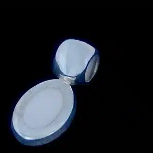 Small mother pearl necklace