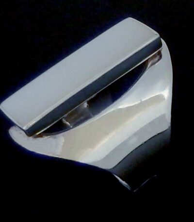Chunky long finger ring