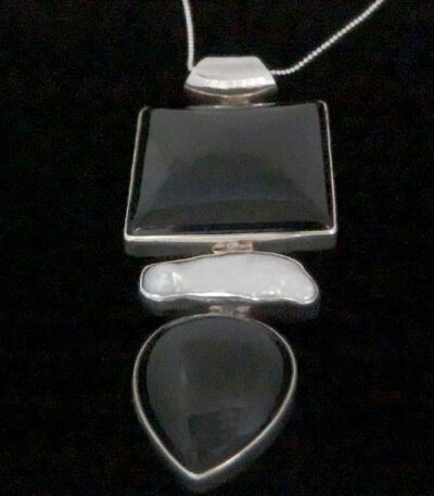 statement piece large pendant