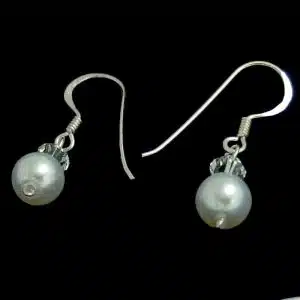 Minimalistic Ball Earrings