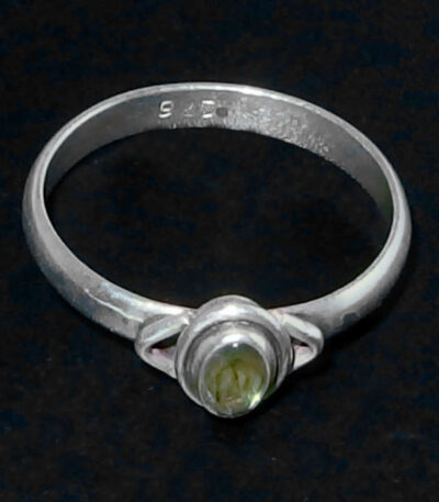 Simple Real peridot Ring