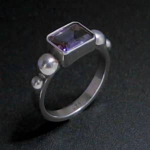 amethyst semi precious ring