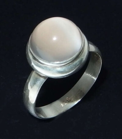 Round big moonstone ring