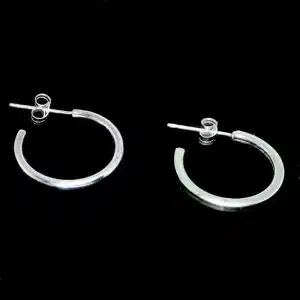 Plain 20mm silver hoop earrings