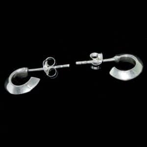 Small hoop huggie earrings