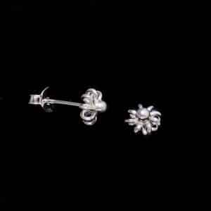 Silver Wire flower studs