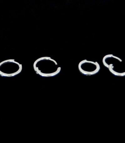 Silver thicker click earring NZ