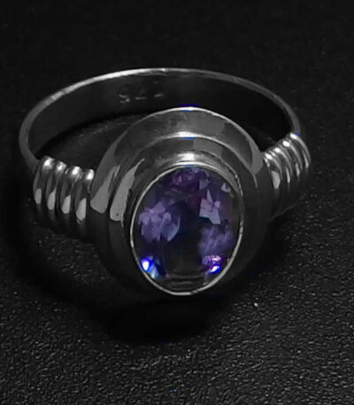 amethyst semi precious ring
