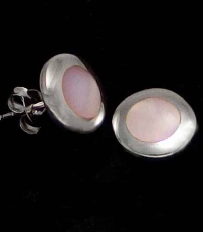 |Pink Mother Pearl Studs|