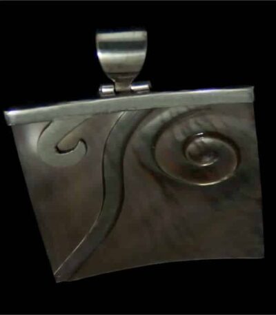 Handmade Silver Shell necklace