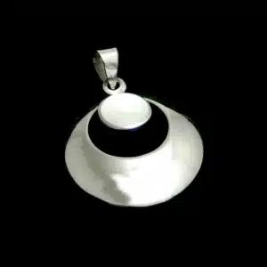 Commitment Love Circle necklace