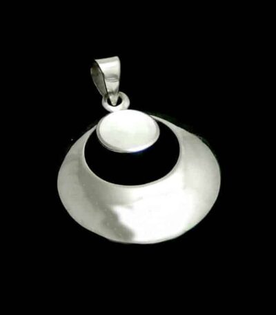 Commitment Love Circle necklace