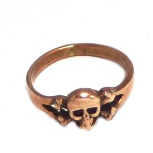 Skull and crossbone golden ring