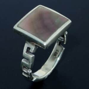 Brown rainbow shell ring